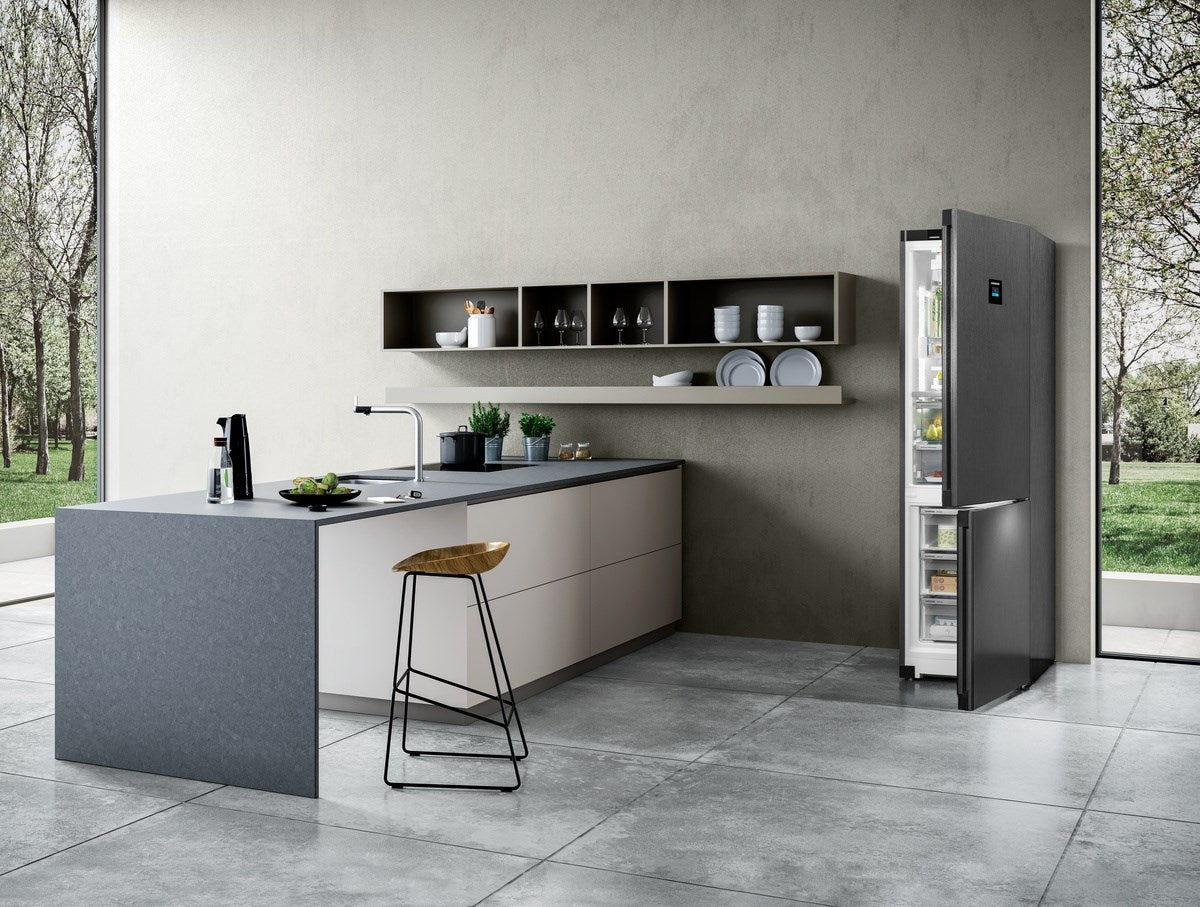 Frigider Peak cu BioFresh şi NoFrost, CBNbsd 578i, Liebherr