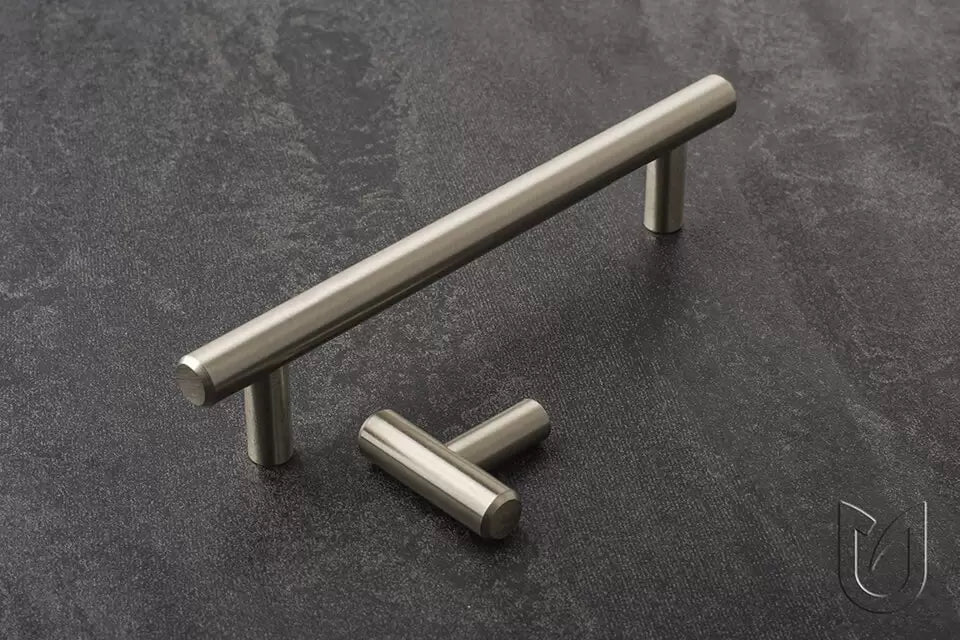 Maner Hrazda 832/872mm Nichel Mat