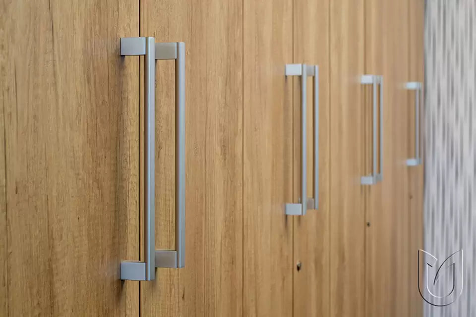 Maner Porta 384mm Aluminiu