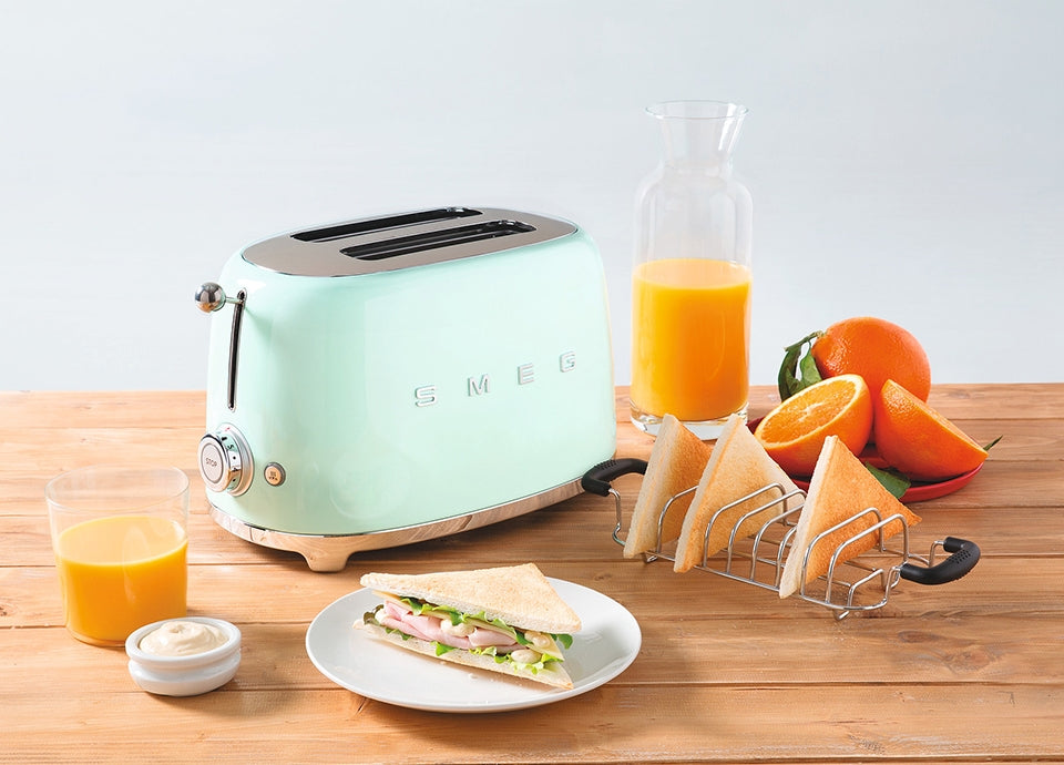 Prăjitor de pâine 50's Style TSF01PGEU, Smeg