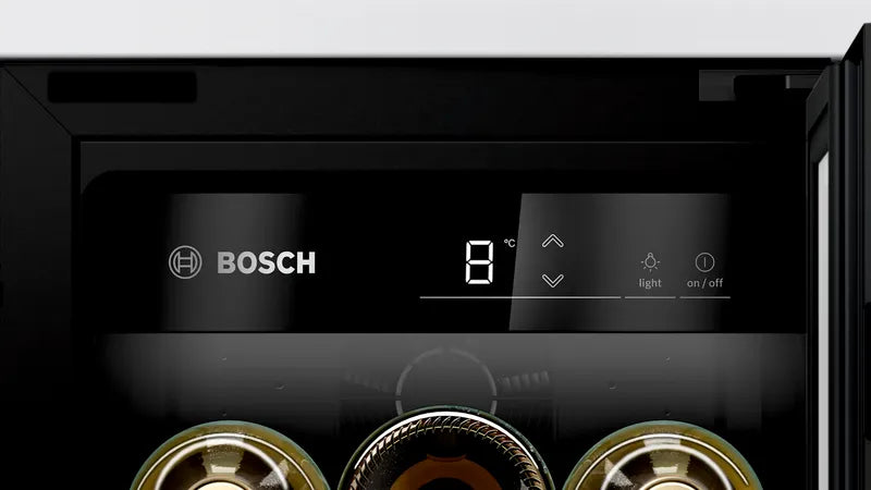 Seria 6 Răcitor de vin încorporabil 82 x 30 cm KUW20VHF0, Bosch