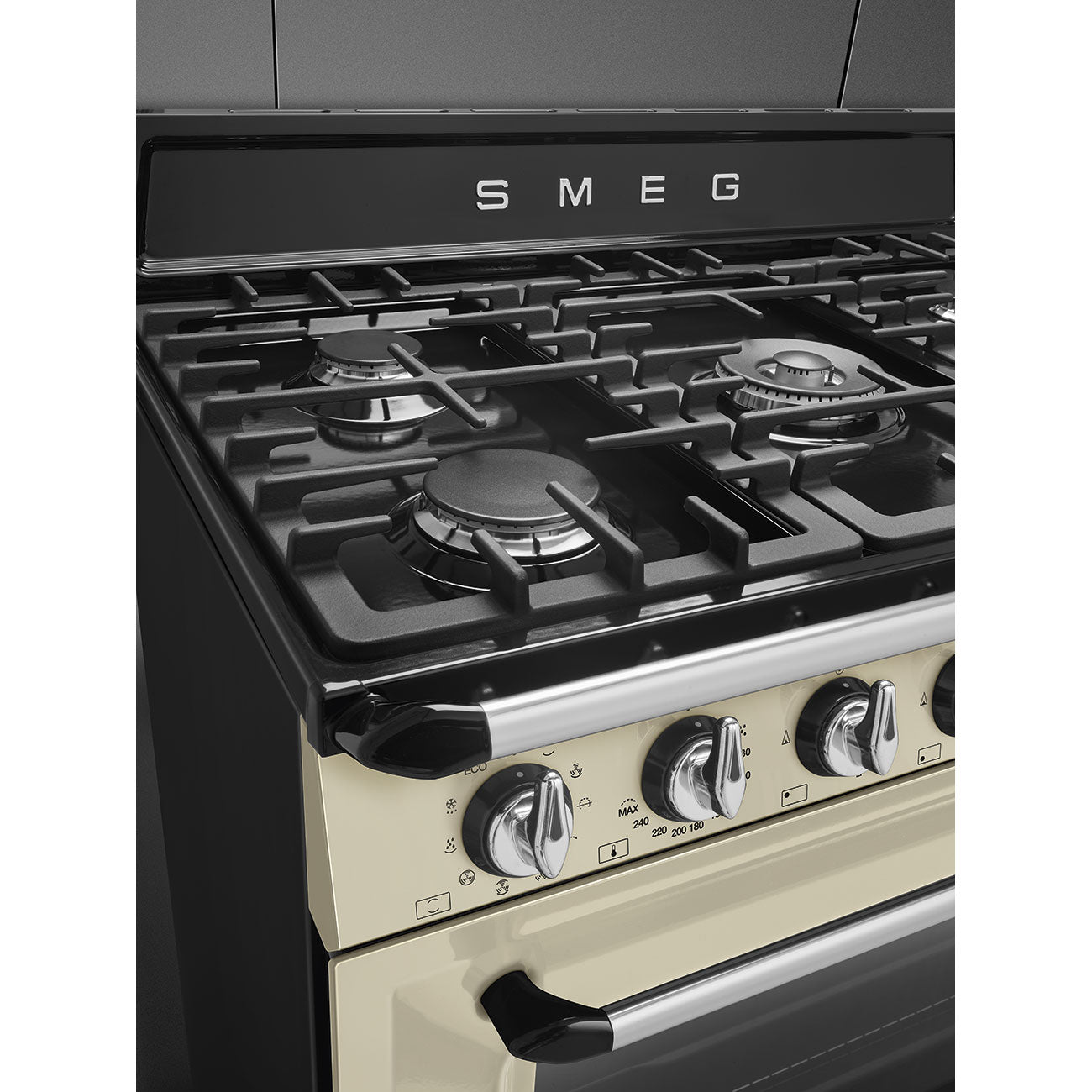 Aragaz Victoria TR90P9, Smeg